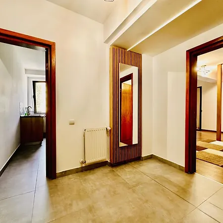 Apartment Cathedral Area *