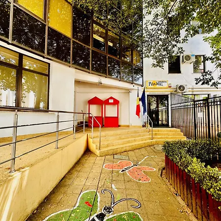 Cathedral Area * בוקרשט